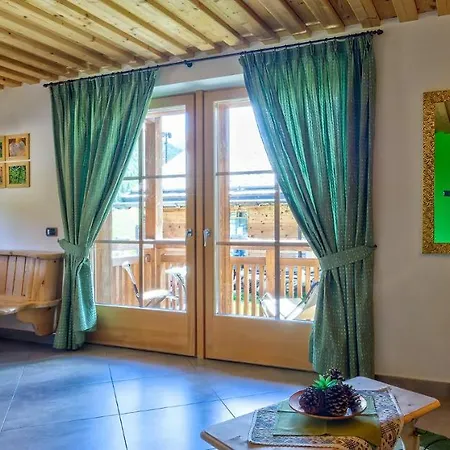 Aparthotel Nada 3*